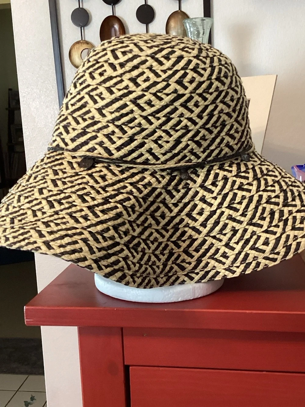 Woven Straw Sun Hat in Yellow and Black -Gap 1969 l